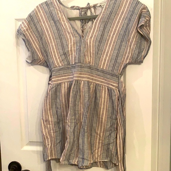 American Eagle romper - Picture 1 of 3